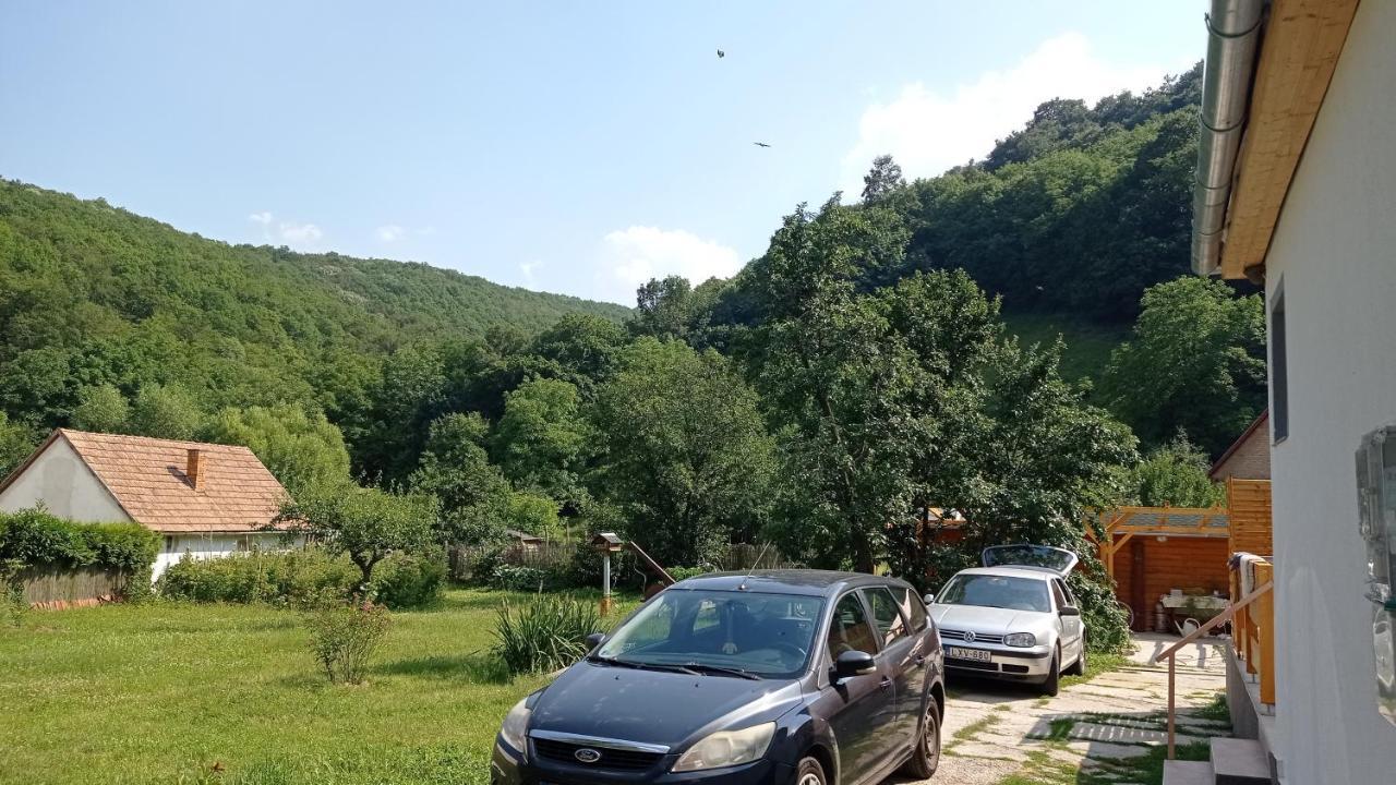 Ferienwohnung Lovas Vendeghaz Obanya Exterior foto