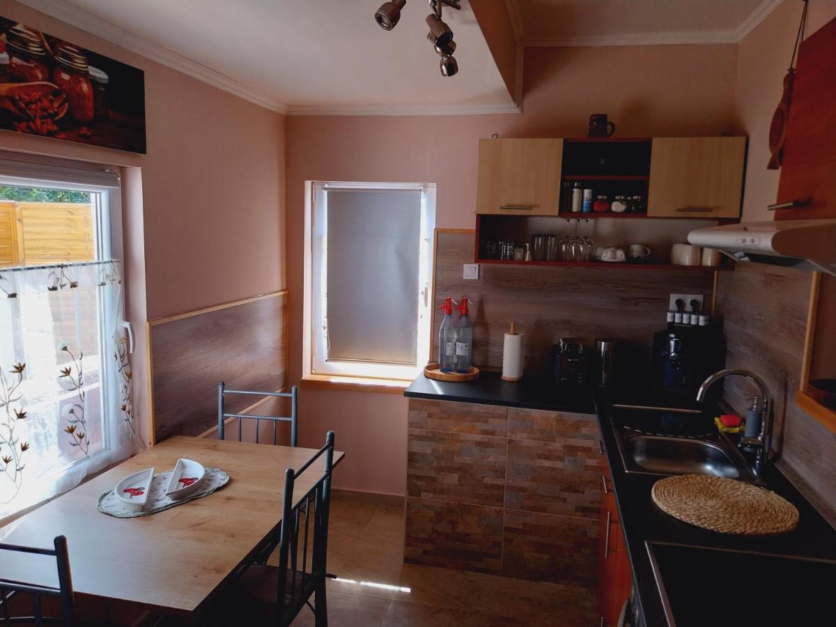 Ferienwohnung Lovas Vendeghaz Obanya Exterior foto