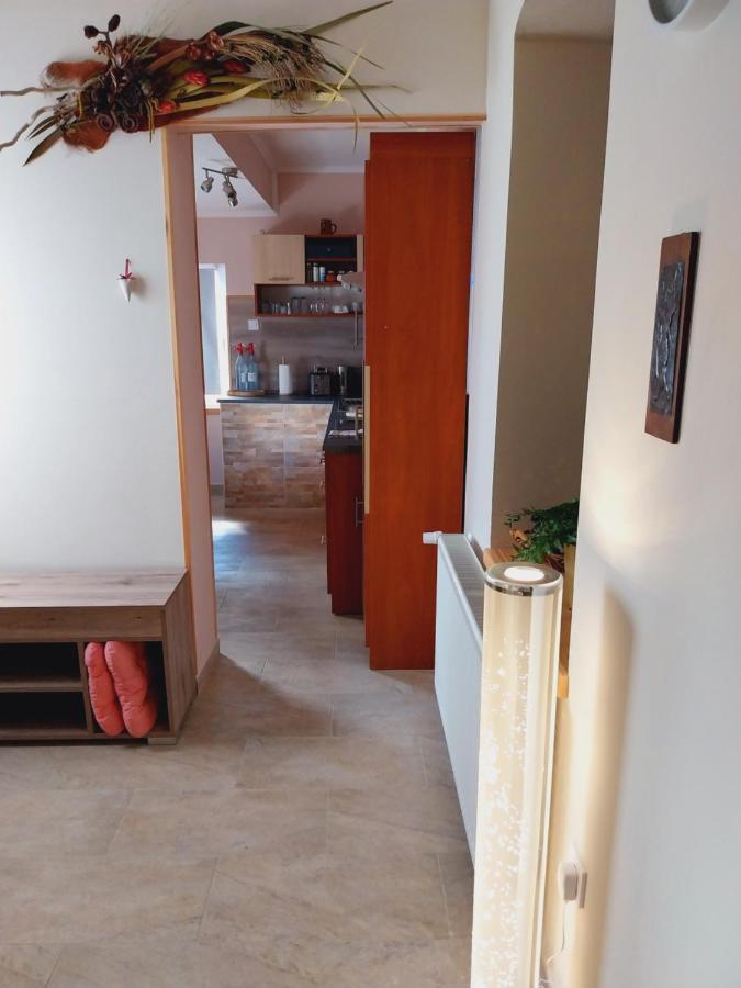 Ferienwohnung Lovas Vendeghaz Obanya Exterior foto